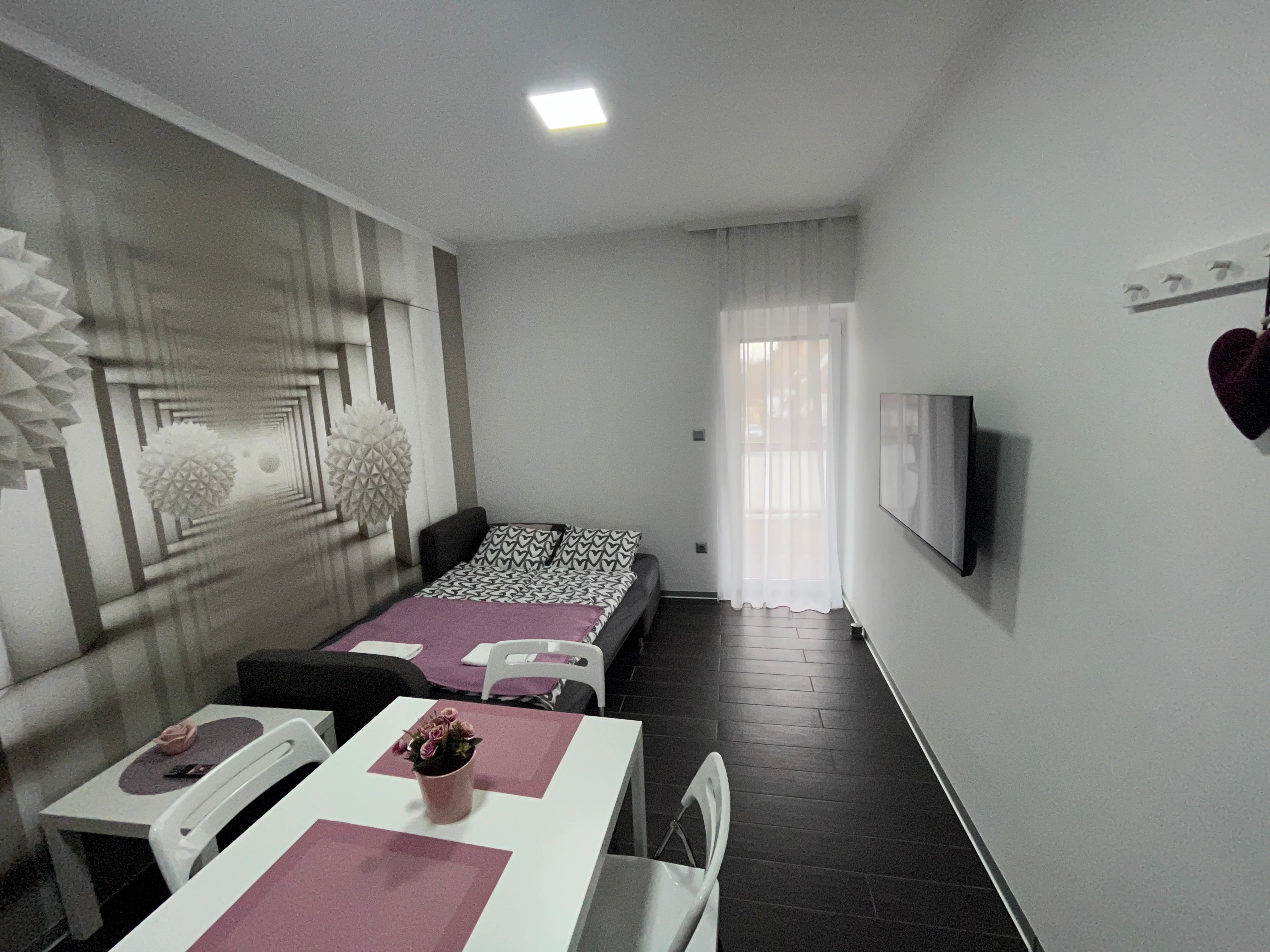 Rózsaszín Apartman