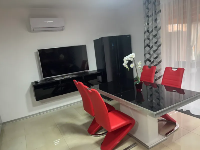 Piros Apartman