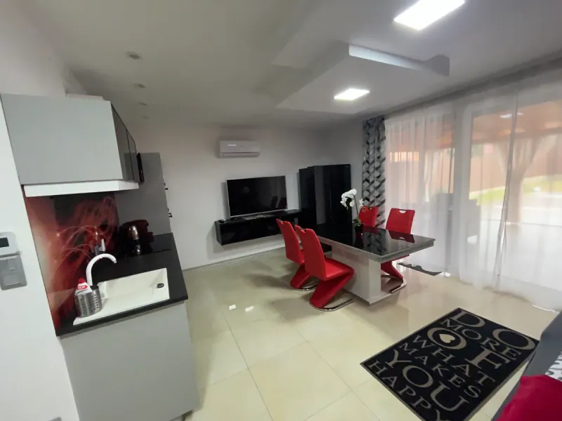 Piros Apartman