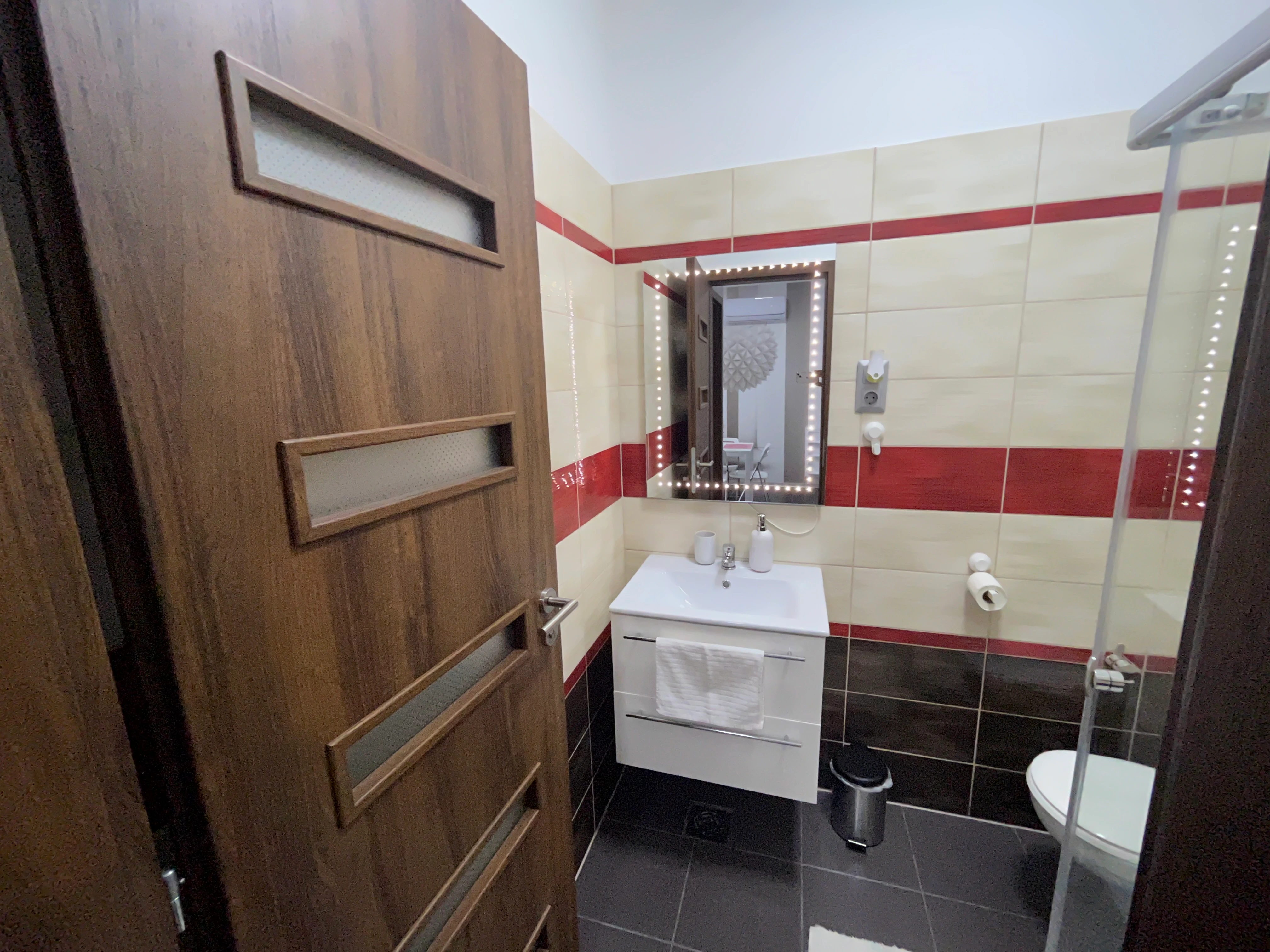 Rózsaszín Apartman